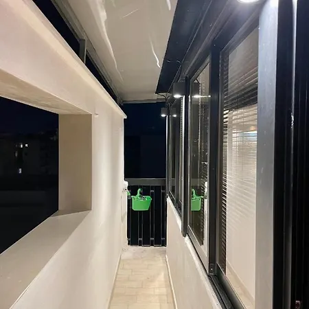 Mikka Studios: Luxury